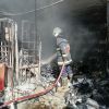 بی احتیاطی موجب آتش سوزی مغازه رنگ فروشی شد | عکس از : هادی جعفری