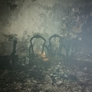 آتش نشانی نیشابور - آتش گرفتن کرسی برقی موجب آتش سوزی در یک منزل مسکونی شد .