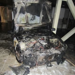 آتش نشانی نیشابور - آتش سوزی خودرو زانتیا