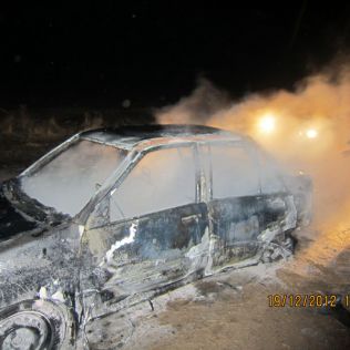 آتش نشانی نیشابور - آتش سوزی خودرو پراید
