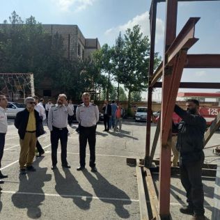 آتش نشانی نیشابور - بازدید شهردار از روند ساخت  برج عملیاتی در سازمان آتش نشانی جهت استفاده درمسابقات کشوری به میزبانی ن