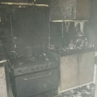 آتش نشانی نیشابور - آتش سوزی منزل مسکونی در روستای بشرآباد مهار شد