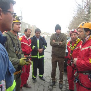 آتش نشانی نیشابور - دومین دوره آموزشی ویژه همکاران چناران به پایان رسید